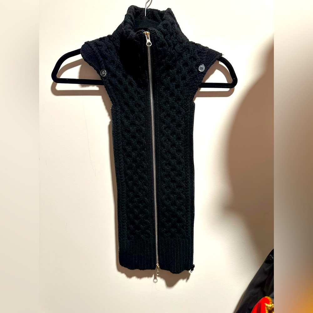 Veronica beard black wool dickie